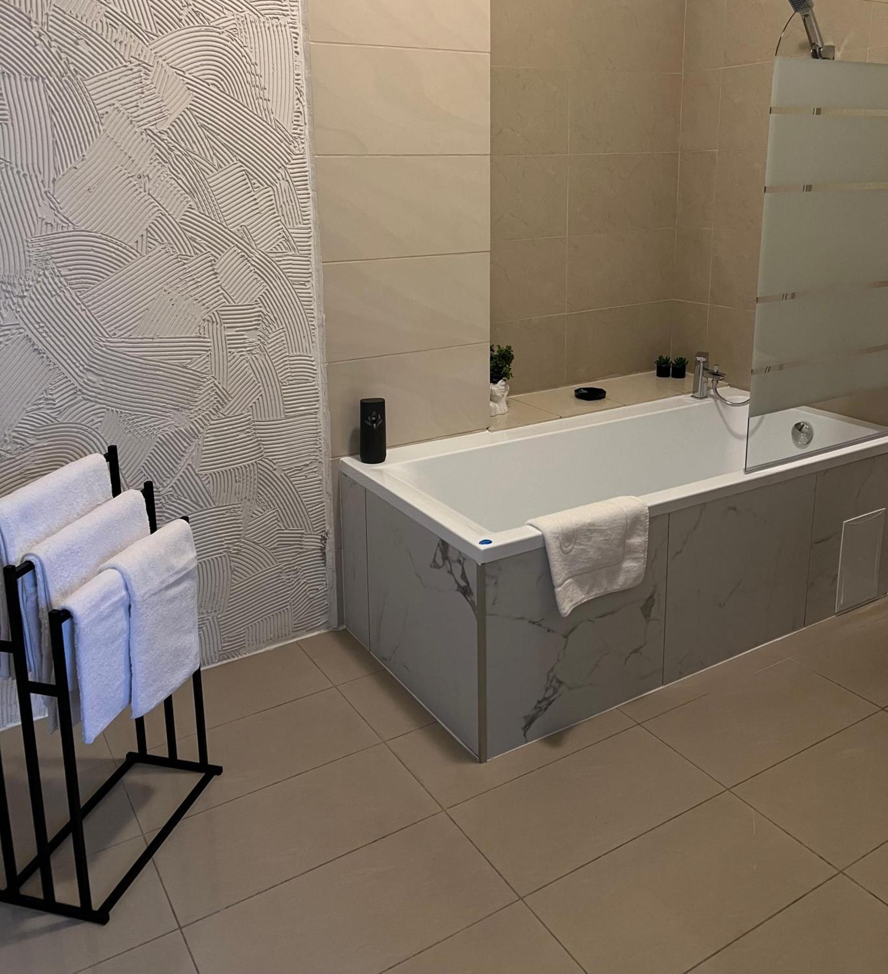Hotel Akor Бидгошч Екстериор снимка