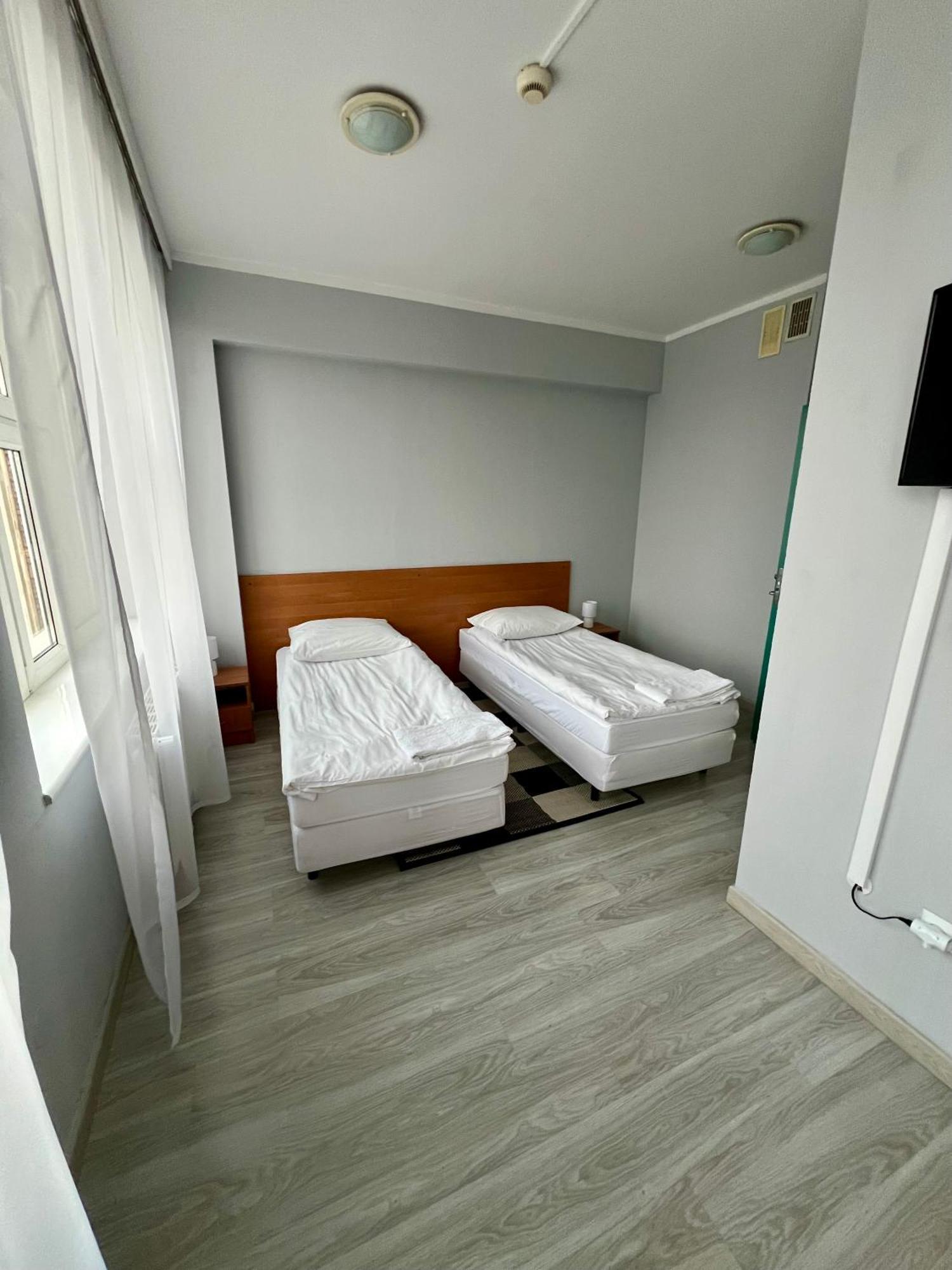 Hotel Akor Бидгошч Екстериор снимка